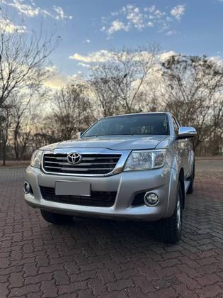 TOYOTA HILUX 2.7 SRV 4X2 CD 16V FLEX 4P AUTOMÁTICO